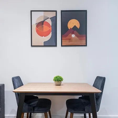 アパート Vertigo Modern Studio-free Private Parking-fast Wi-fi