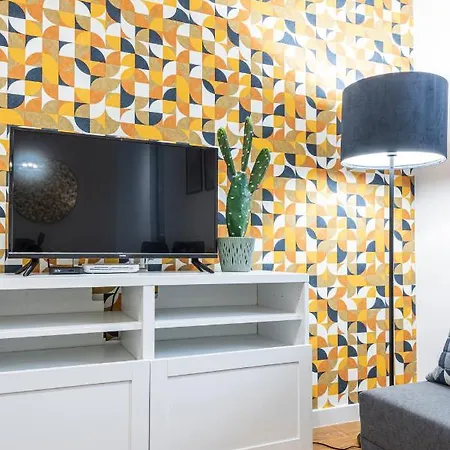 Apartment Vertigo Modern Studio-free Private Parking-fast Wi-fi *