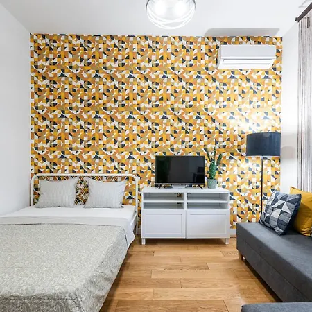 Vertigo Modern Studio-free Private Parking-fast Wi-fi Novi Sad
