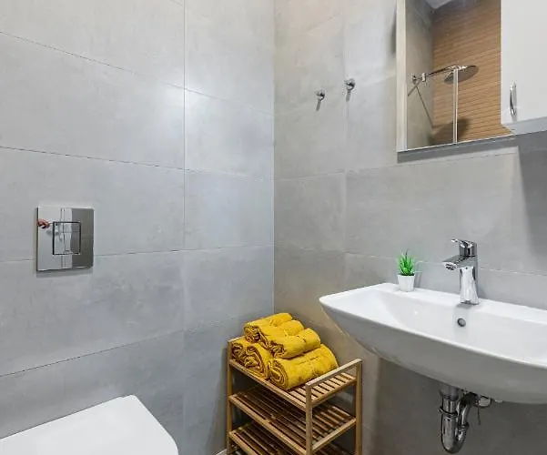 Apartman Vertigo Modern Studio-free Private Parking-fast Wi-fi *